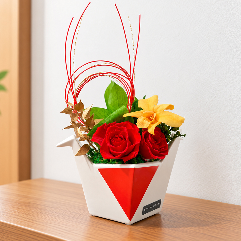 暮らしの空間に、凛とした華やぎ